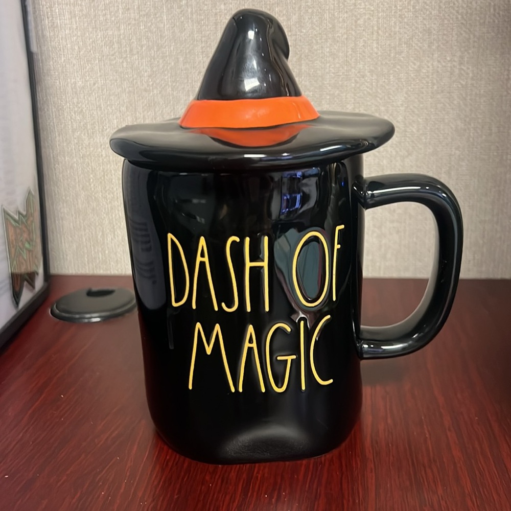 Rae Dunn Magenta DASH OF MAGIC Black and Orange Witch Hat Mug Halloween 🎃 Fall